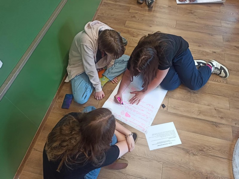 b7788712 f0b6 438a b52b b7788712 f0b6 438a b52b